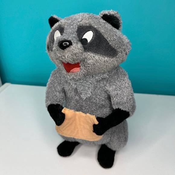 Disney Parks Pocahontas Meeko Raccoon W/ Biscuit Plush Stuffed Animal 9" Retired - Picture 7 of 7